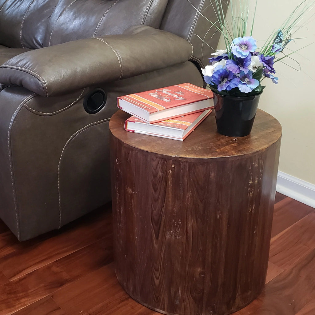 Reclaimed Wood 18 inch Round Side Table D515557