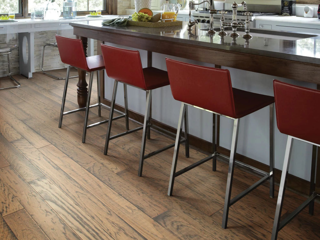 Distressed Engineered Hardwood Flooring B952176