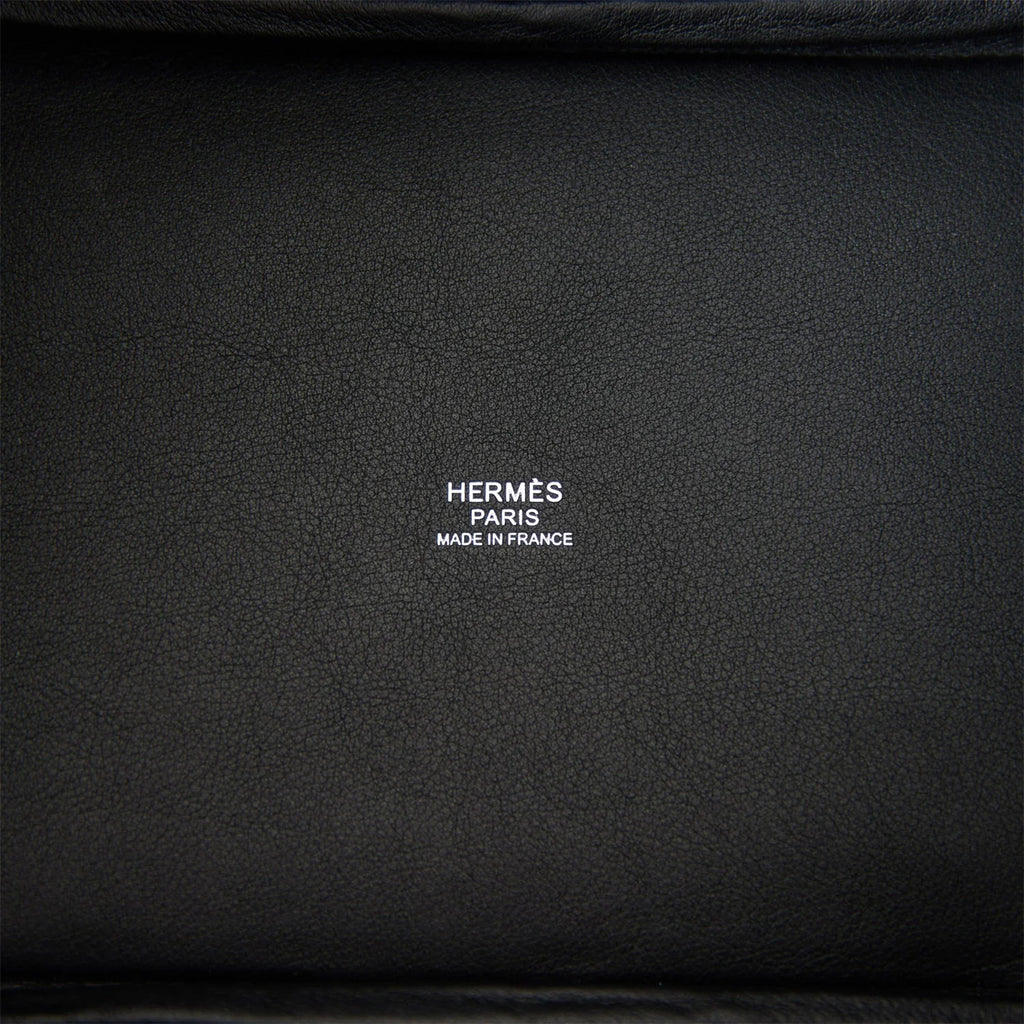 Black 18 Cargo Bucket Bag W129228
