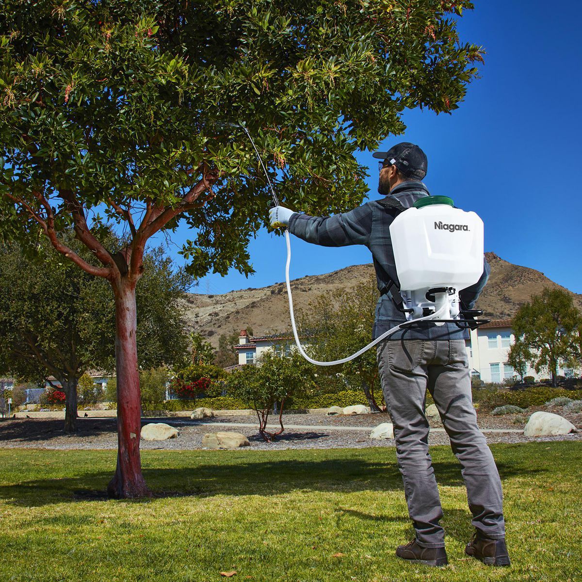 4 Gallon Backpack Chemical Sprayer I7095
