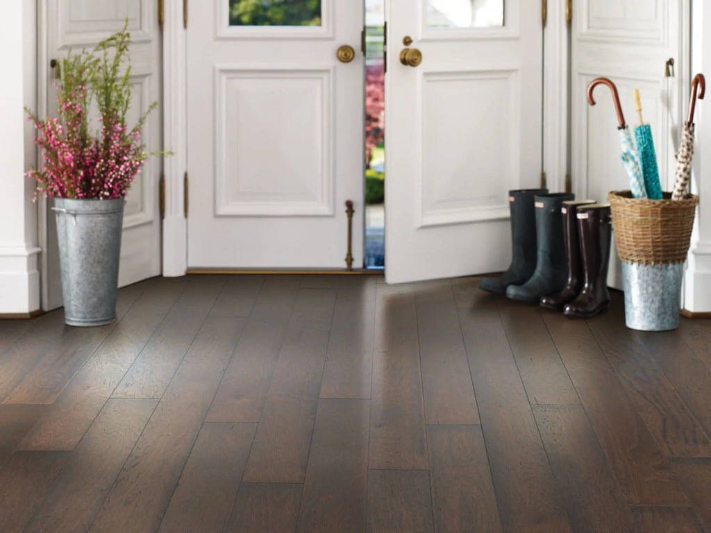 Distressed Engineered Hardwood Flooring B952176