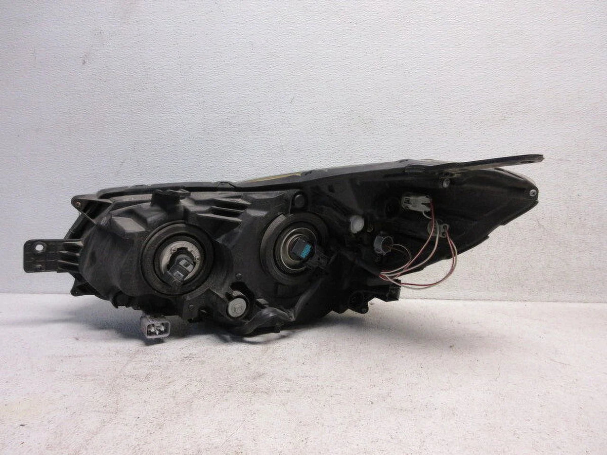 Passenger Head Lamp Assembly I2952