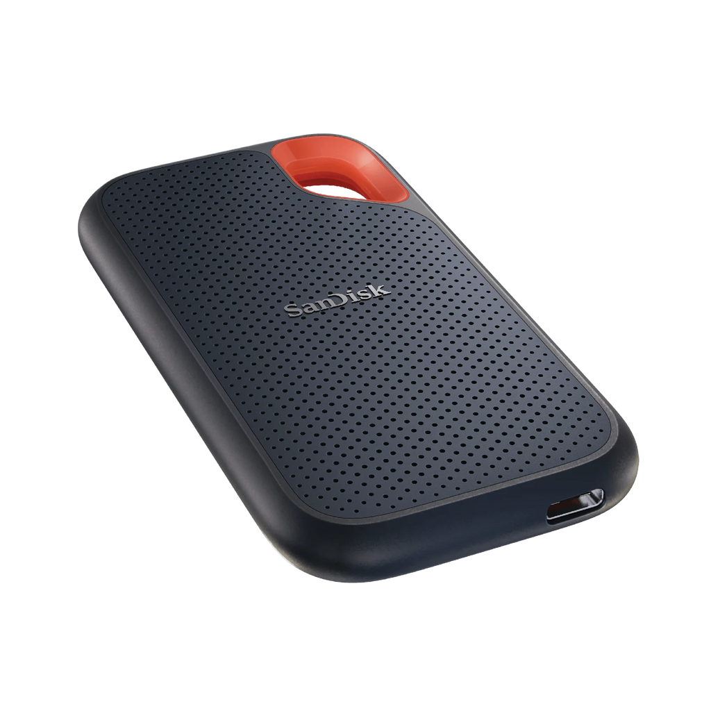 1TB External Solid State Drive Black with USB-C D511631