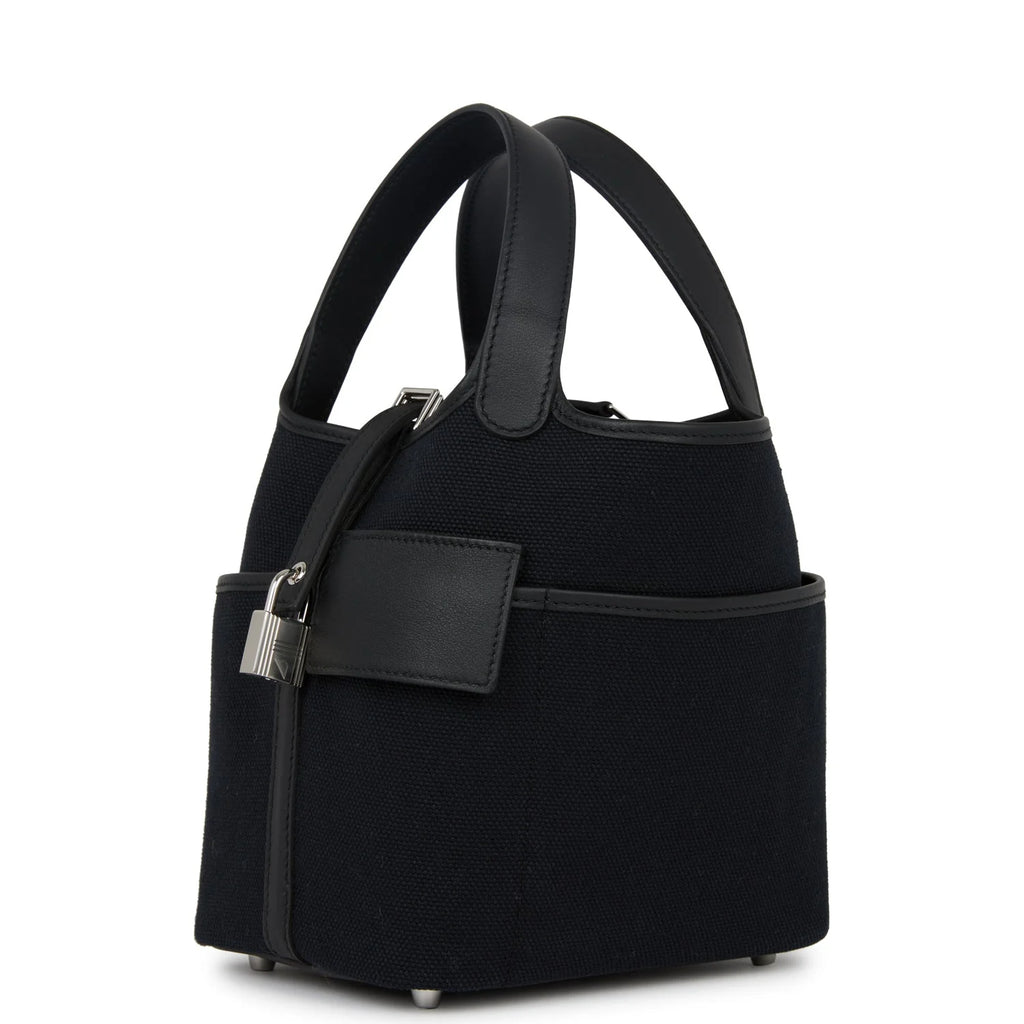 Black 18 Cargo Bucket Bag W129228