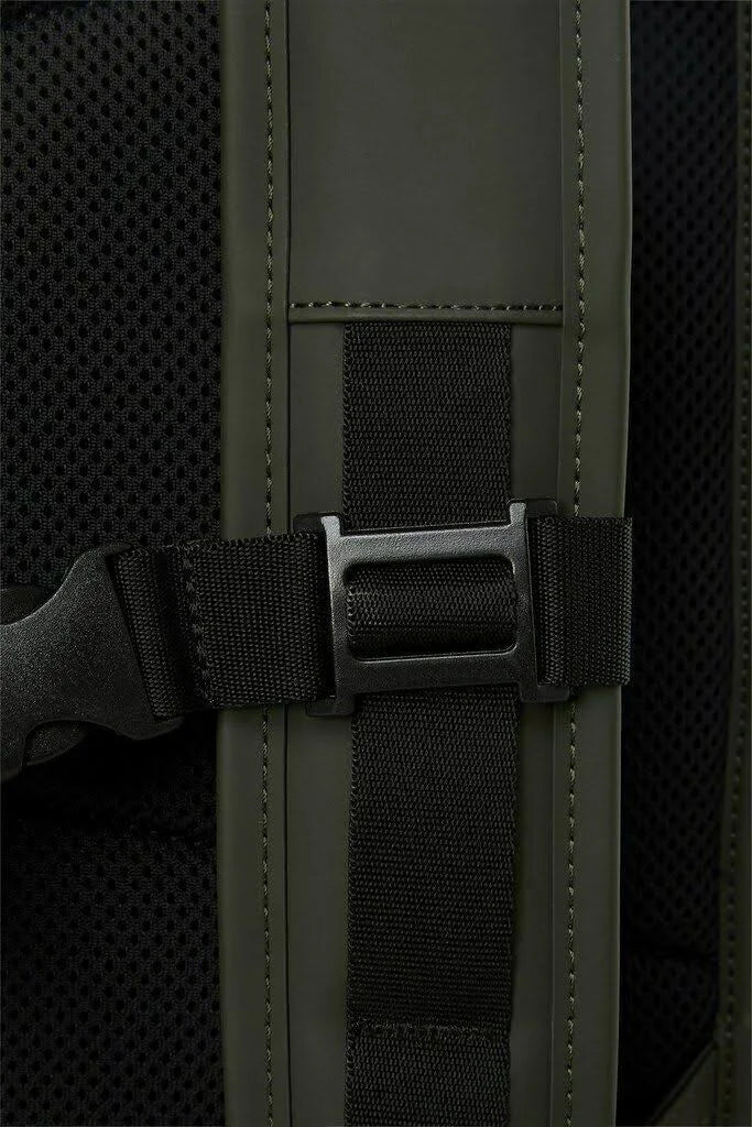 Green Mountaineer Bag J517089